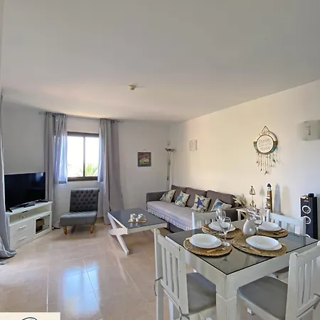 Апартаменты La Ola House Precioso Con Piscina Коральео