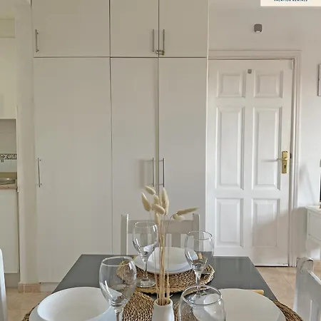 La Ola House Precioso Con Piscina شقة