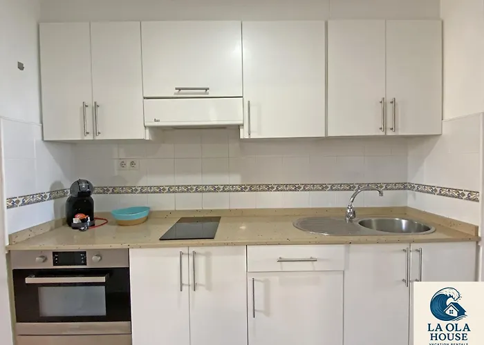 La Ola House Precioso Con Piscina