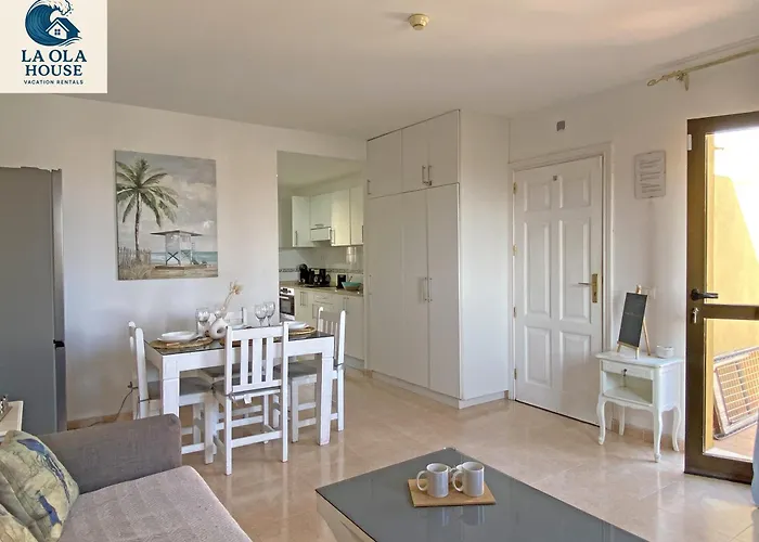 La Ola House Precioso Con Piscina